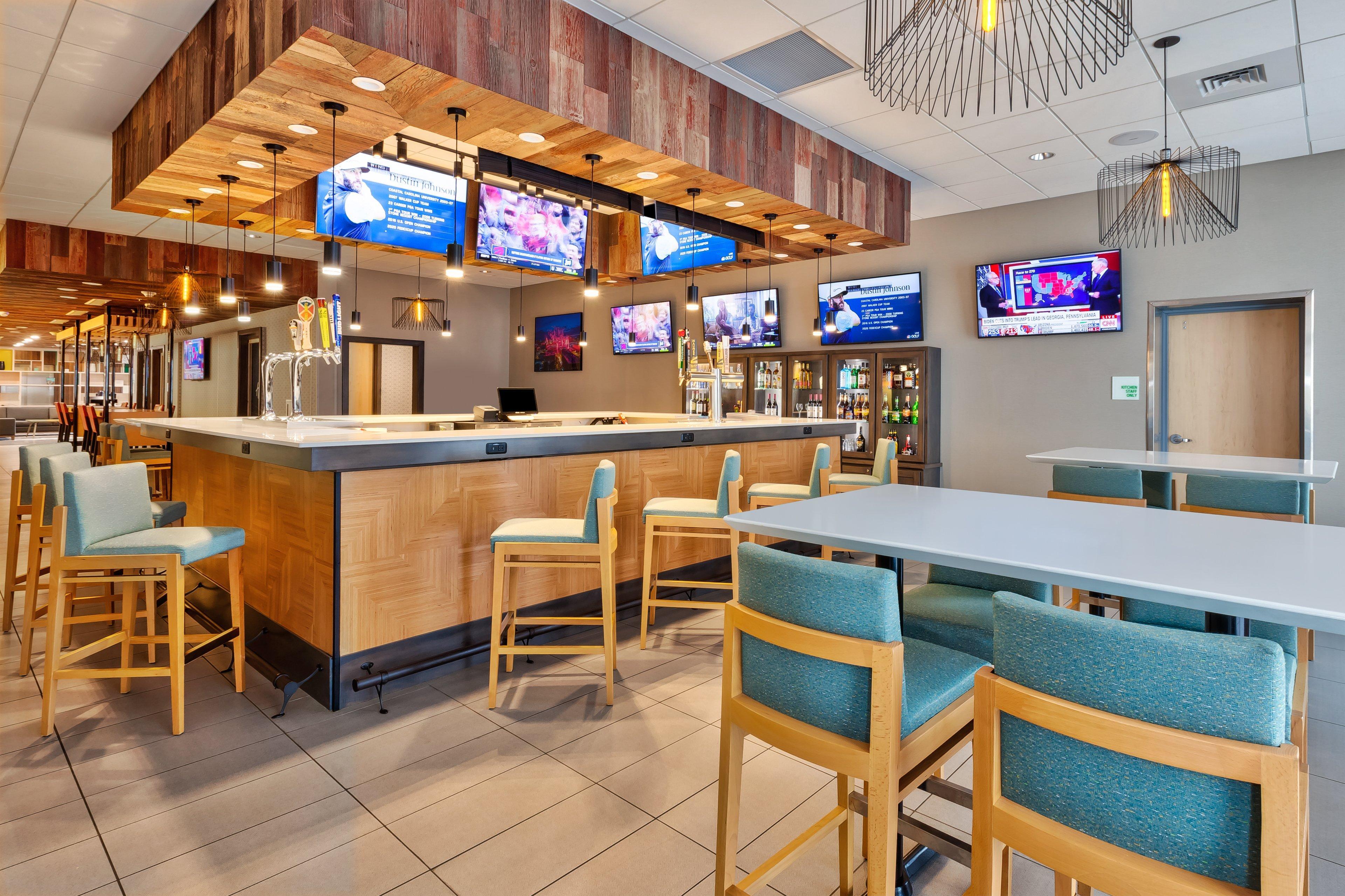 Holiday Inn & Suites - Toledo Southwest - Perrysburg By Ihg Bagian luar foto