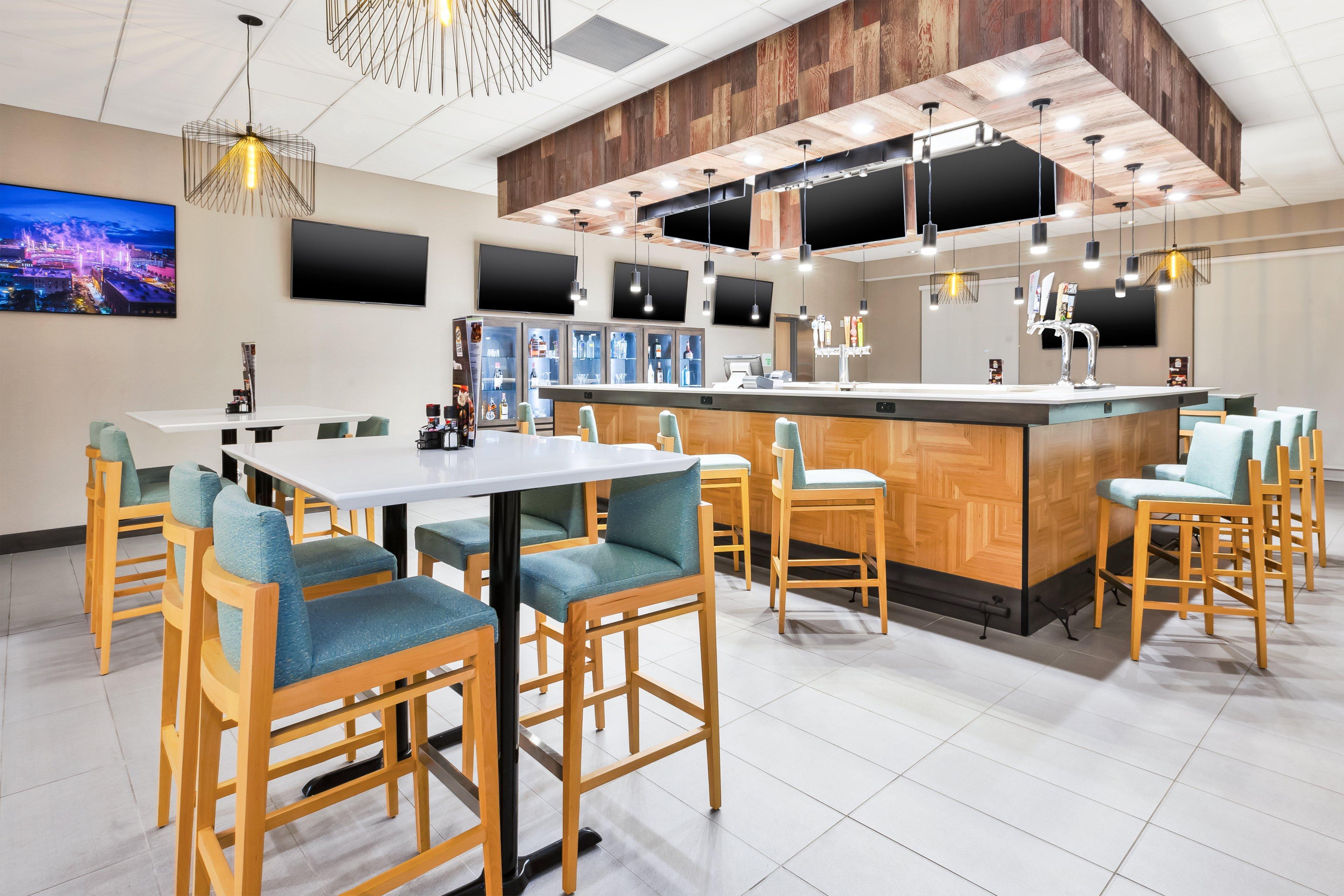 Holiday Inn & Suites - Toledo Southwest - Perrysburg By Ihg Bagian luar foto